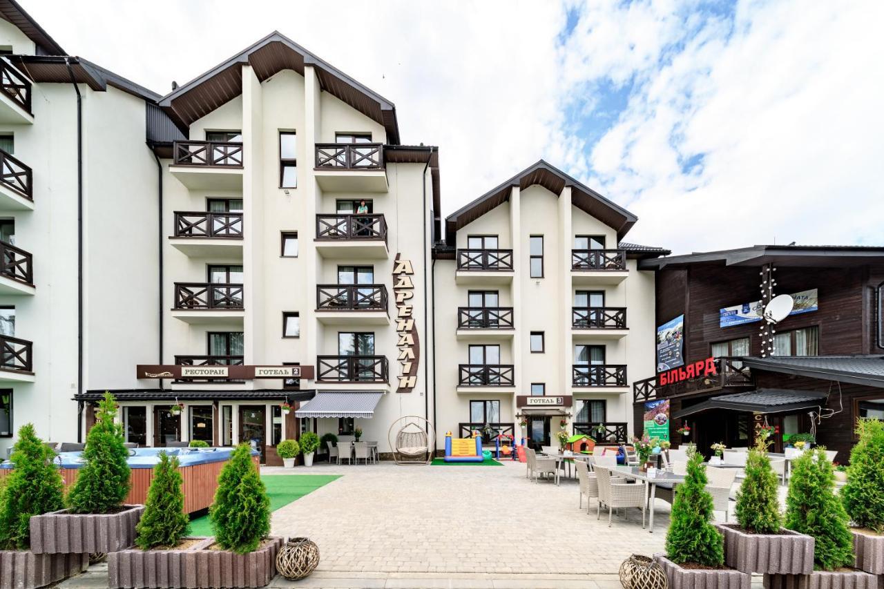 Hotel Adrenalin Nagy-Mencsely Kültér fotó