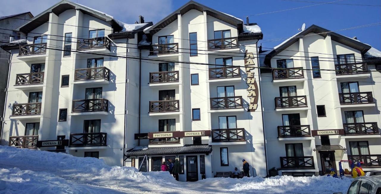 Hotel Adrenalin Nagy-Mencsely Kültér fotó